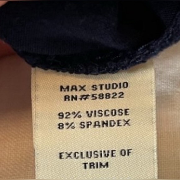 Lilly Pulitzer Navy Dress with Gold Embellishment and Front Zipper - Picture 9 of 9